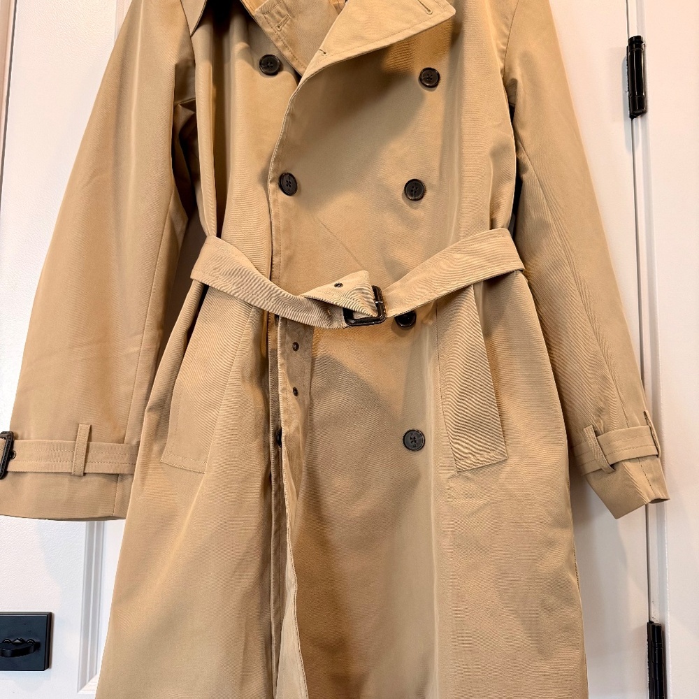 Brand New w tags!!! Banana Republic Mens Trench Coat. Khaki size L. Relaxed fit. - Picture 9 of 15